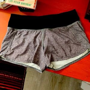 Lululemon Speed Up Midrise Short 4”